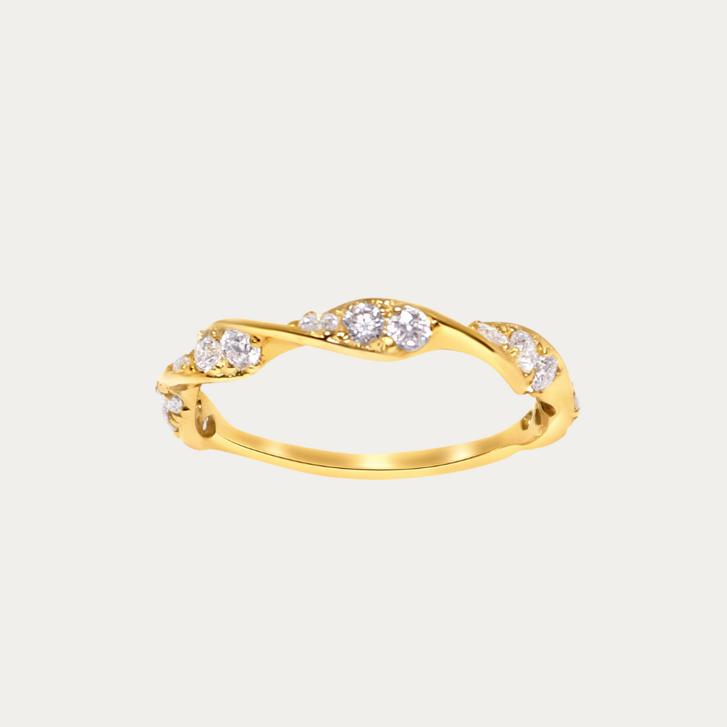 Twisted Moissanite Diamond Ring